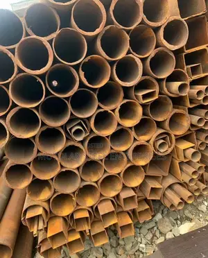 Pipes in Differents Dimension and Thickness