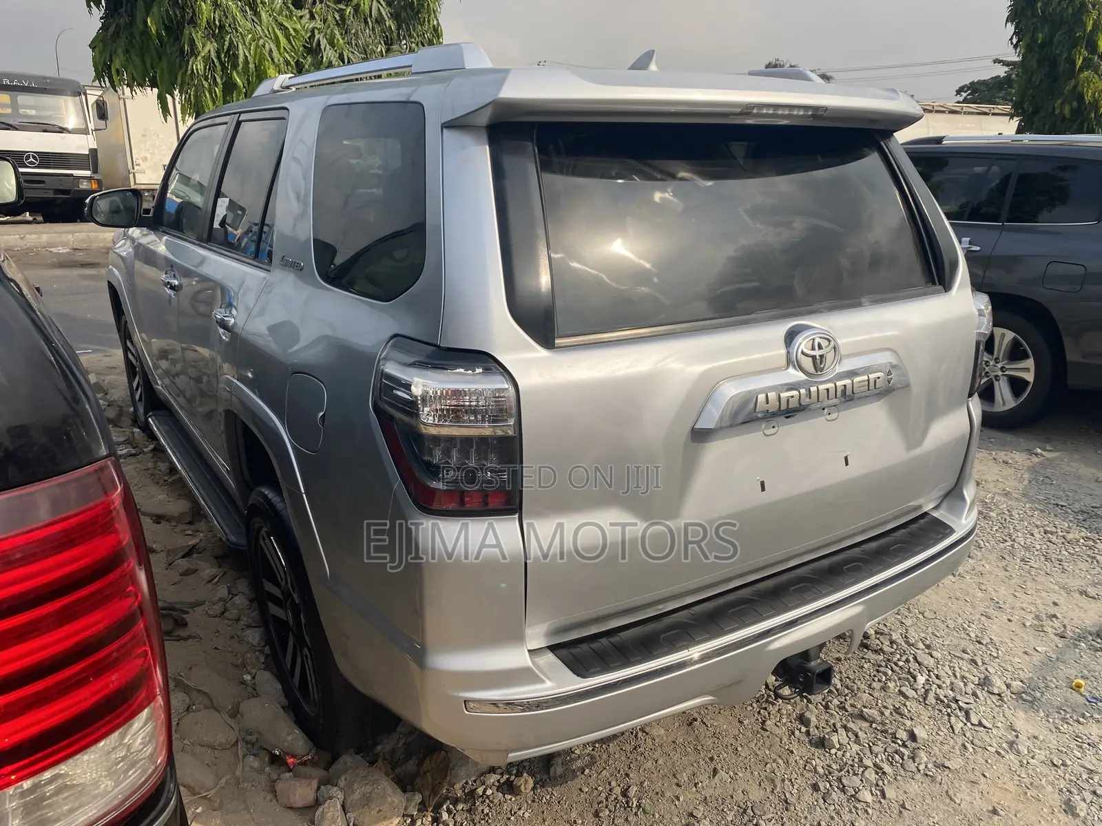 Toyota 4-Runner 2010 Silver