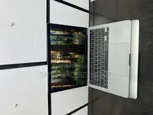 Photo - Laptop Apple MacBook Pro 2020 M1 8GB Apple M1 SSD 256GB
