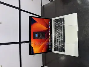 Laptop Apple MacBook Pro 2017 16GB Intel Core I5 SSD 512GB