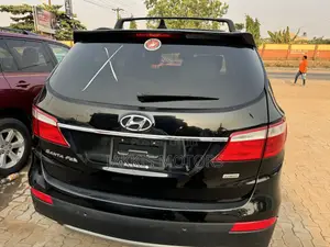 Hyundai Santa Fe 2015 Black