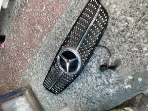 Front Grill C300 With Logo Light Glass New Model