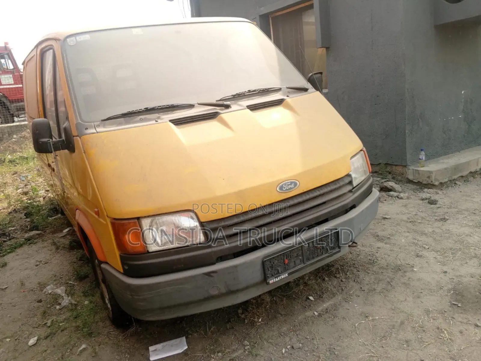 Ford Transit 1998 Yellow