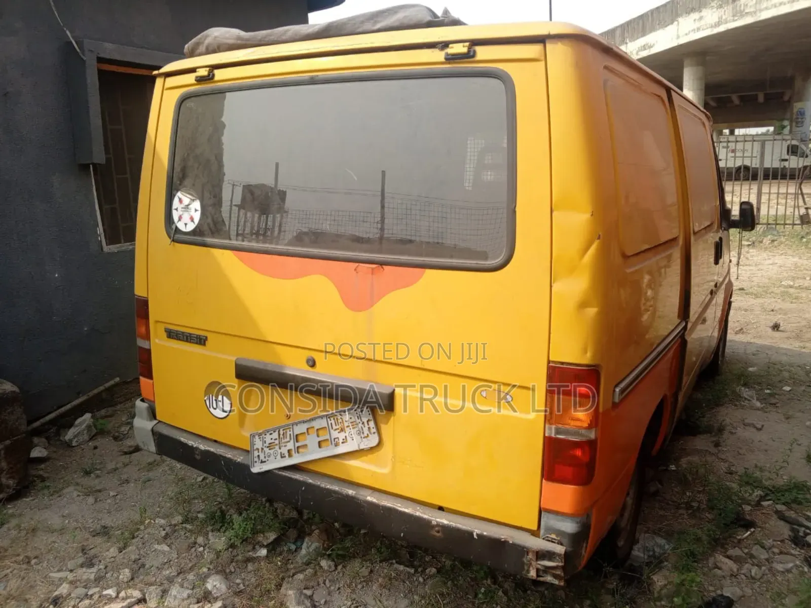 Ford Transit 1998 Yellow