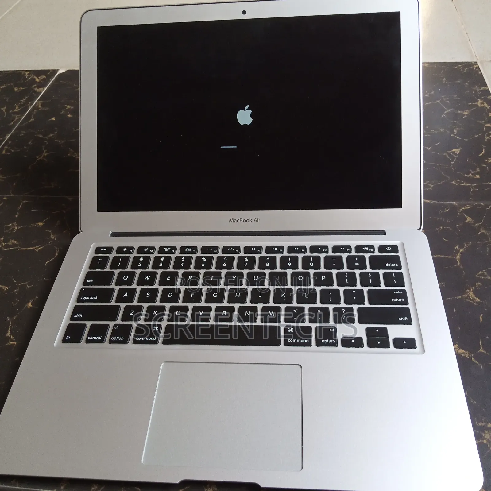 Laptop Apple MacBook Air 2017 8GB Intel Core i5 SSD 256GB