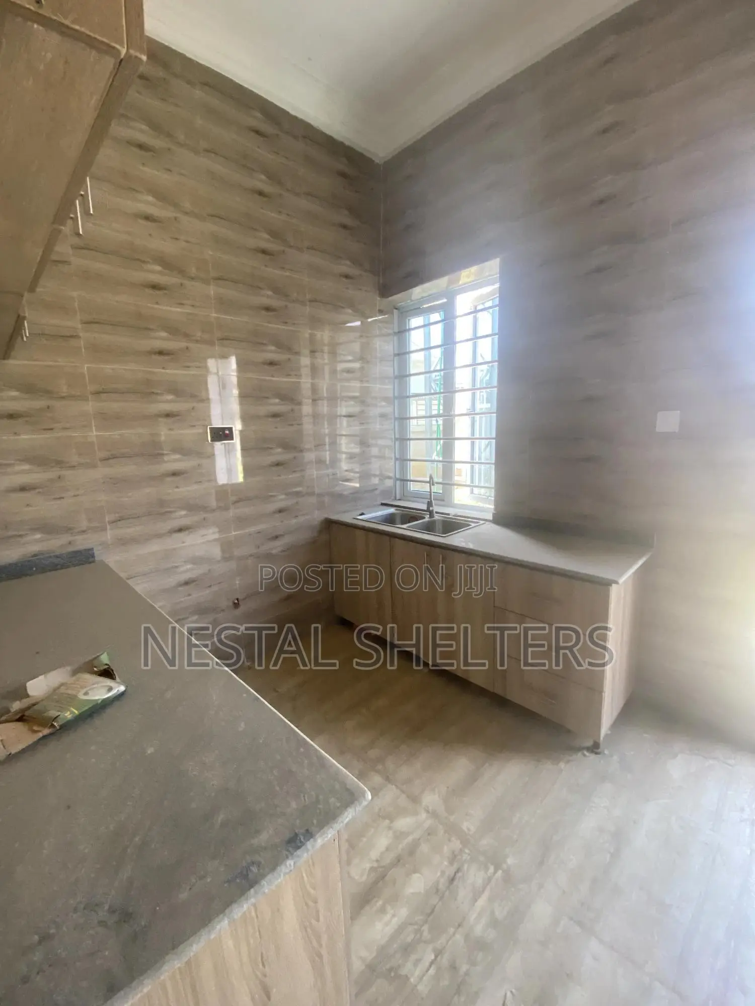 4bdrm Townhouse / Terrace in Dantata Estate, Gwarinpa for rent