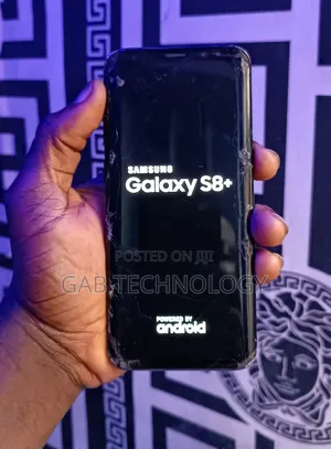 Photo - Samsung Galaxy S8 Plus 64 GB Black