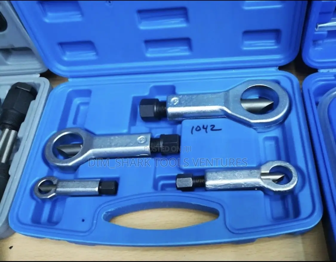 Automotive Nut Splitter