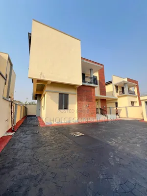 4bdrm Duplex in Oluyole Estate, Ibadan for sale