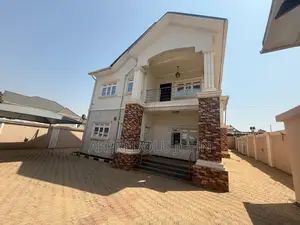 5bdrm Duplex in Galadimawa for sale