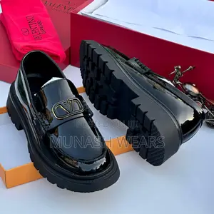 Valentino Classic Shoe
