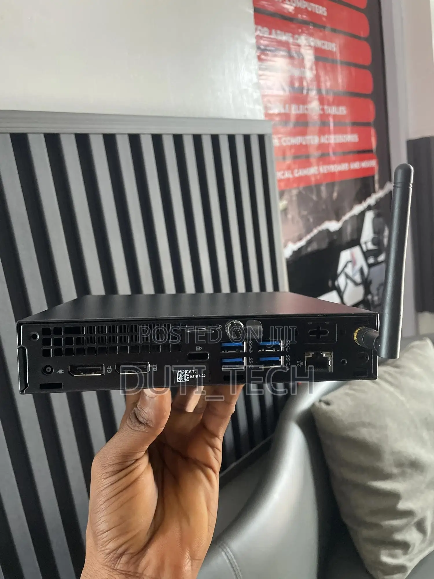 Desktop Computer Dell OptiPlex 7060 8GB Intel Core i5 SSD 256GB