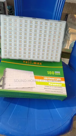 Warm White Colour 100w Floodlight