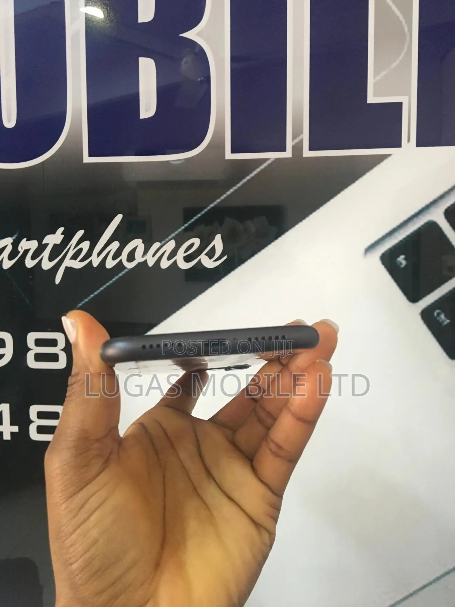 Apple iPhone 11 64 GB Black