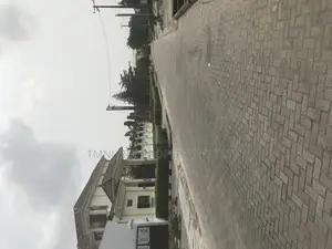 4bdrm Duplex in Off Admiralty, Lekki Phase 1 for rent
