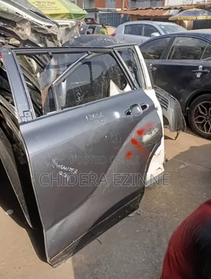 Toyota Highlander Back Door Lift 2020