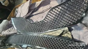 Up and Down Front Grill Sharing Camry 2010