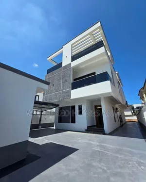 5bdrm Duplex in Lekki Phase 1 for sale