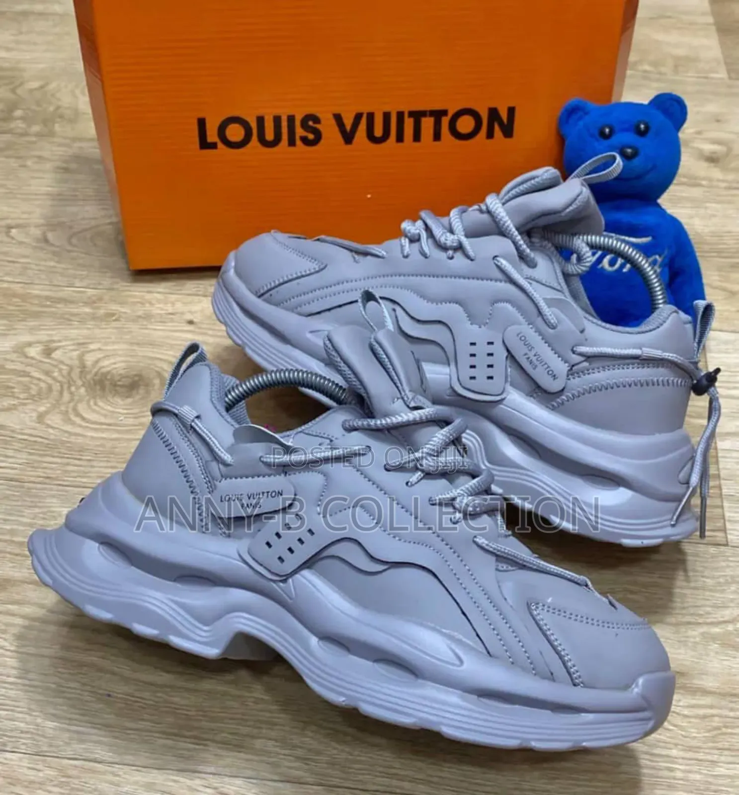 Quality Louis Vuitton Men Sneakers