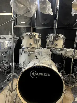 MACKKIE 5 Set Professional Drumset