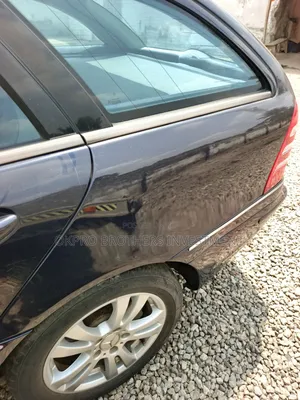 Mercedes-Benz C200 2001 Blue