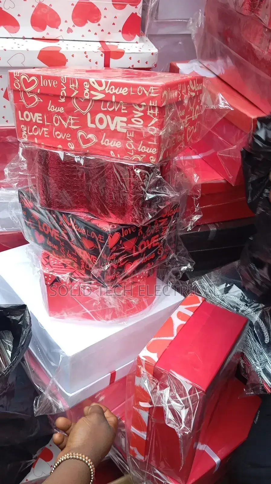 Valentine Gift Boxes Different Sizes and Designs