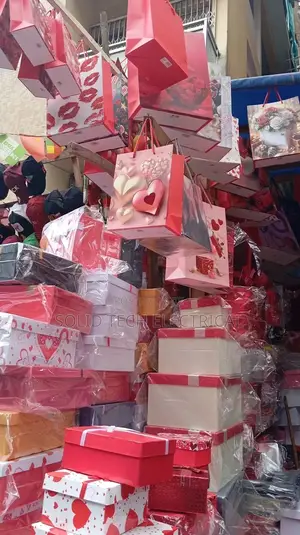 Valentine Gift Boxes Different Sizes and Designs
