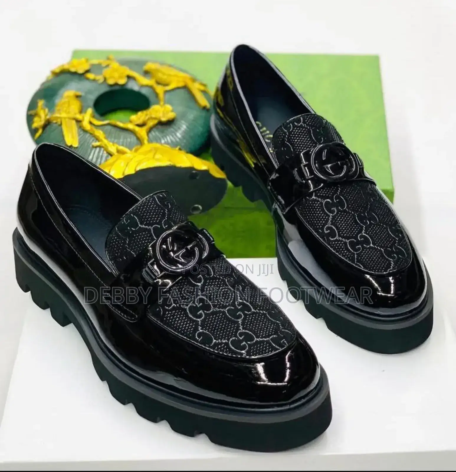 Glossy Shinning Black Shoe