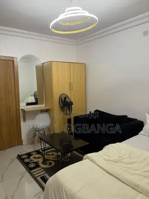 Beautiful Studio Apartment With Kitchen in Yaba