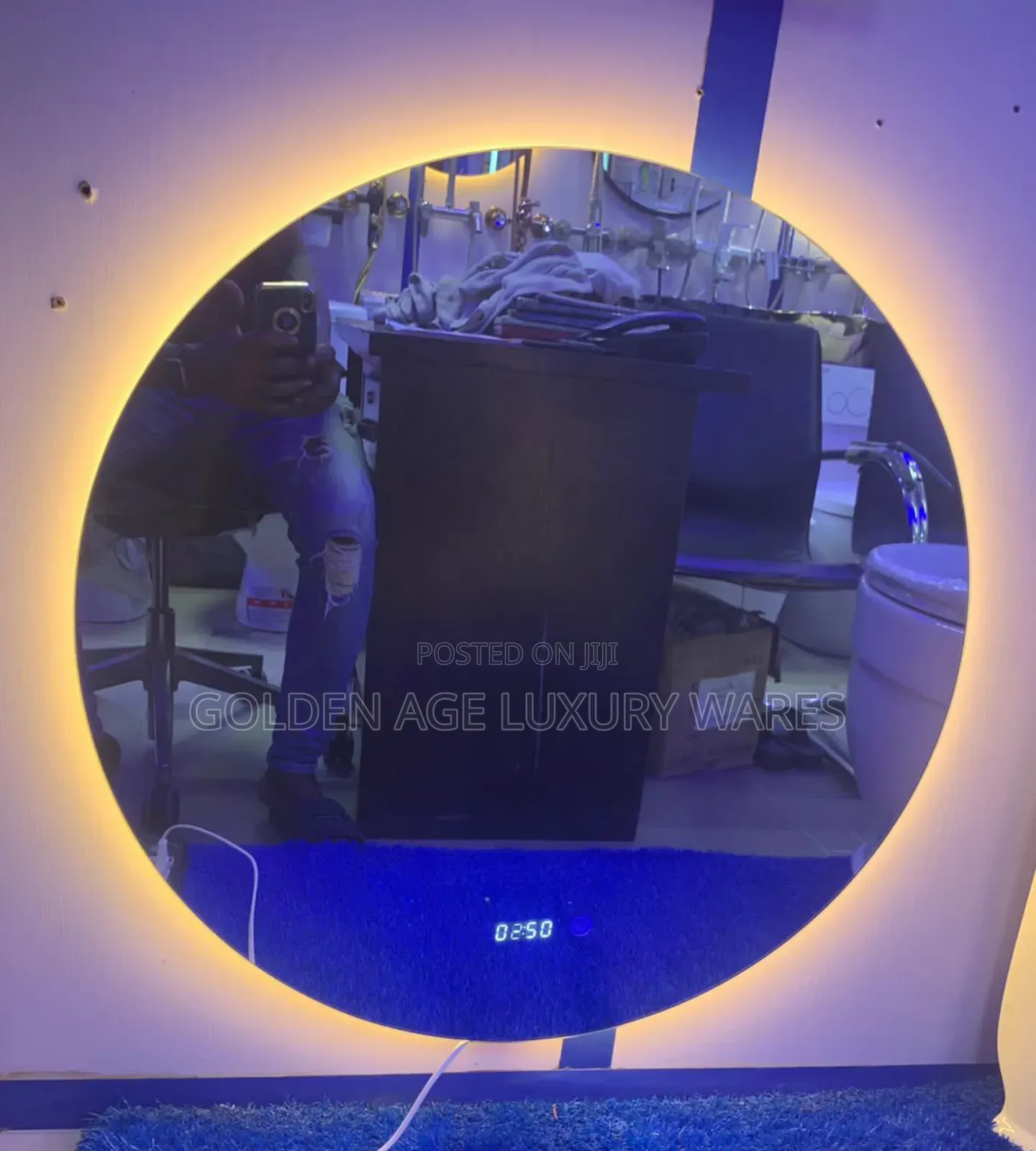 600x600 LED Mirror With Time (Three Color Light)