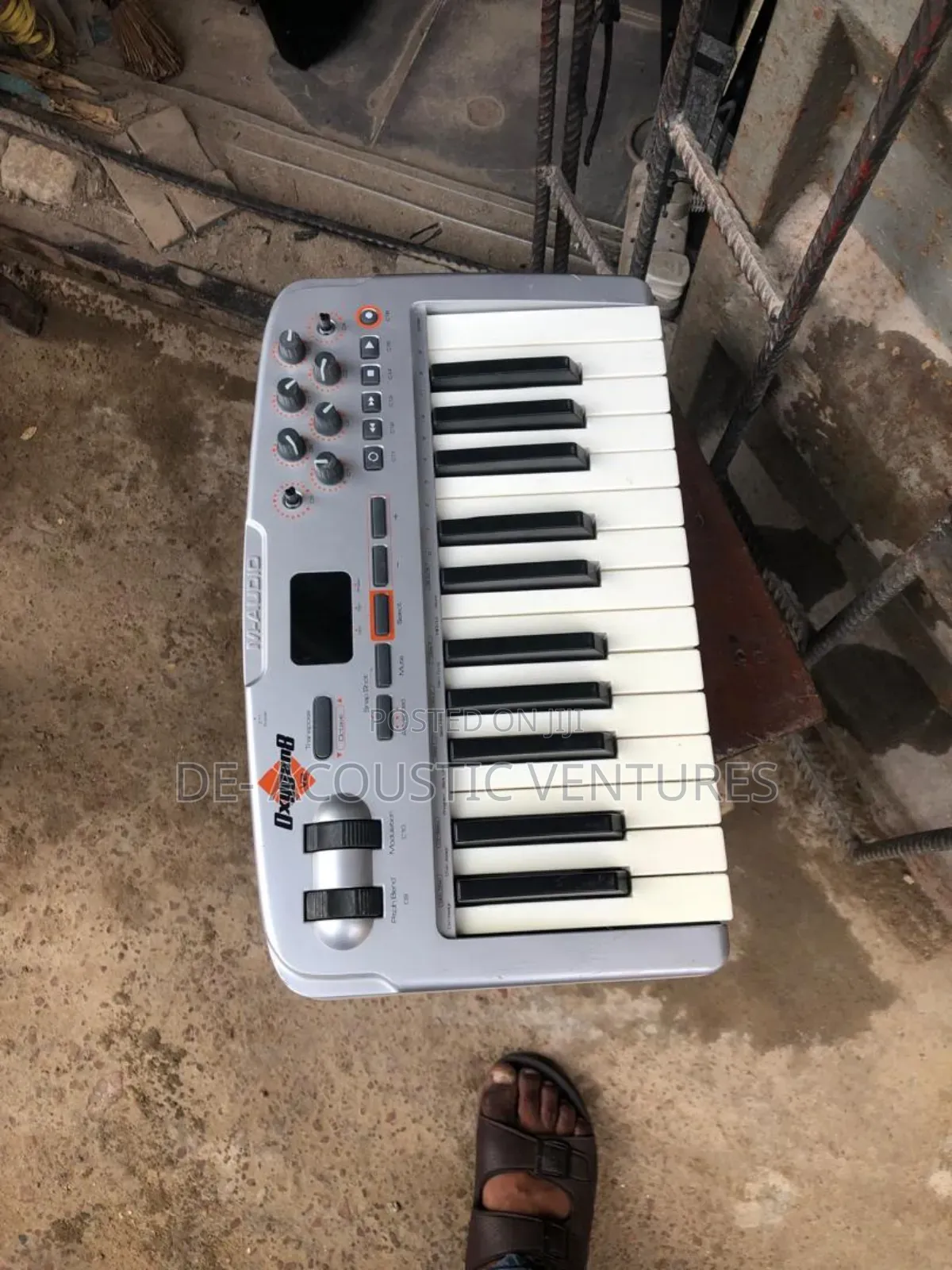 Uk Used Maudio 2 Octave Midi Keyboard
