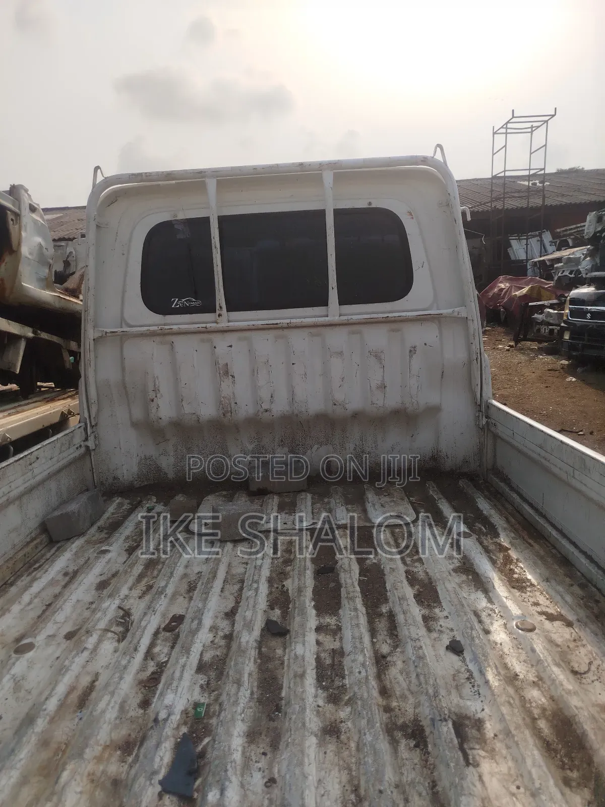 Daihatsu Hijet 2010 White