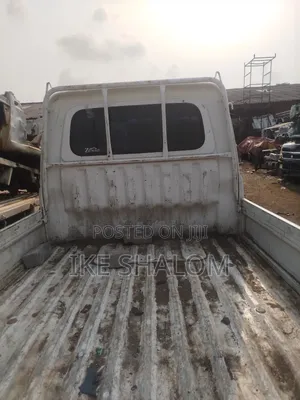 Daihatsu Hijet 2010 White
