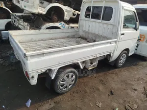 Daihatsu Hijet 2010 White