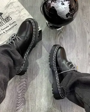 Dr. Martens High Quality Shoe