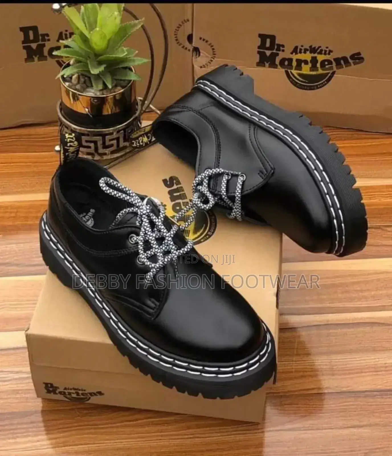 Dr. Martens High Quality Shoe