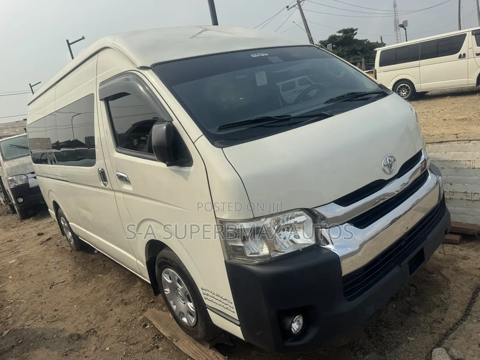 Toyota HiAce 2018 White