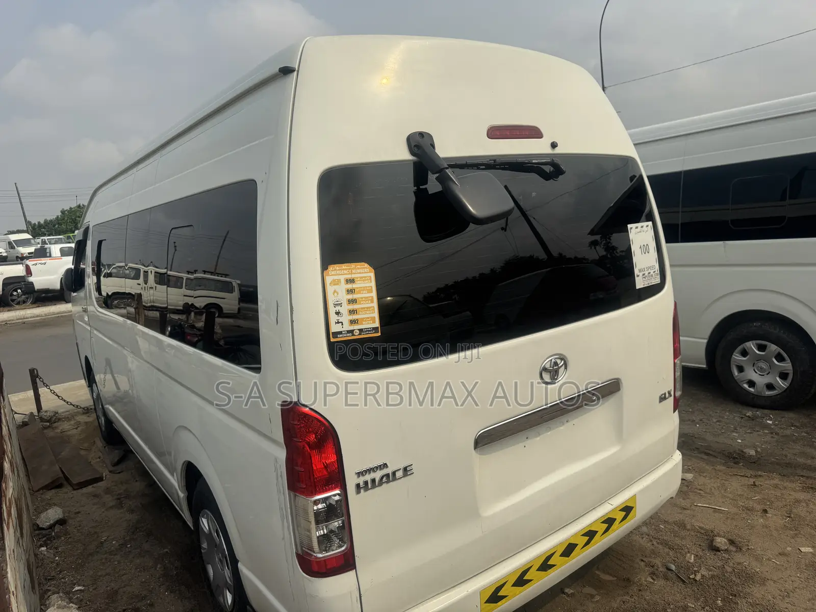 Toyota HiAce 2018 White