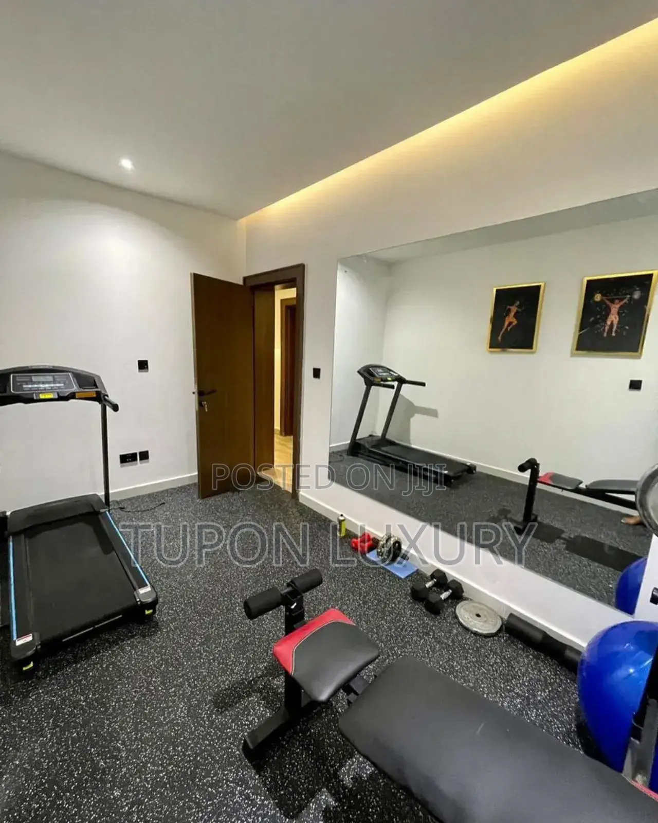 2/3 Bedroom Apartment
