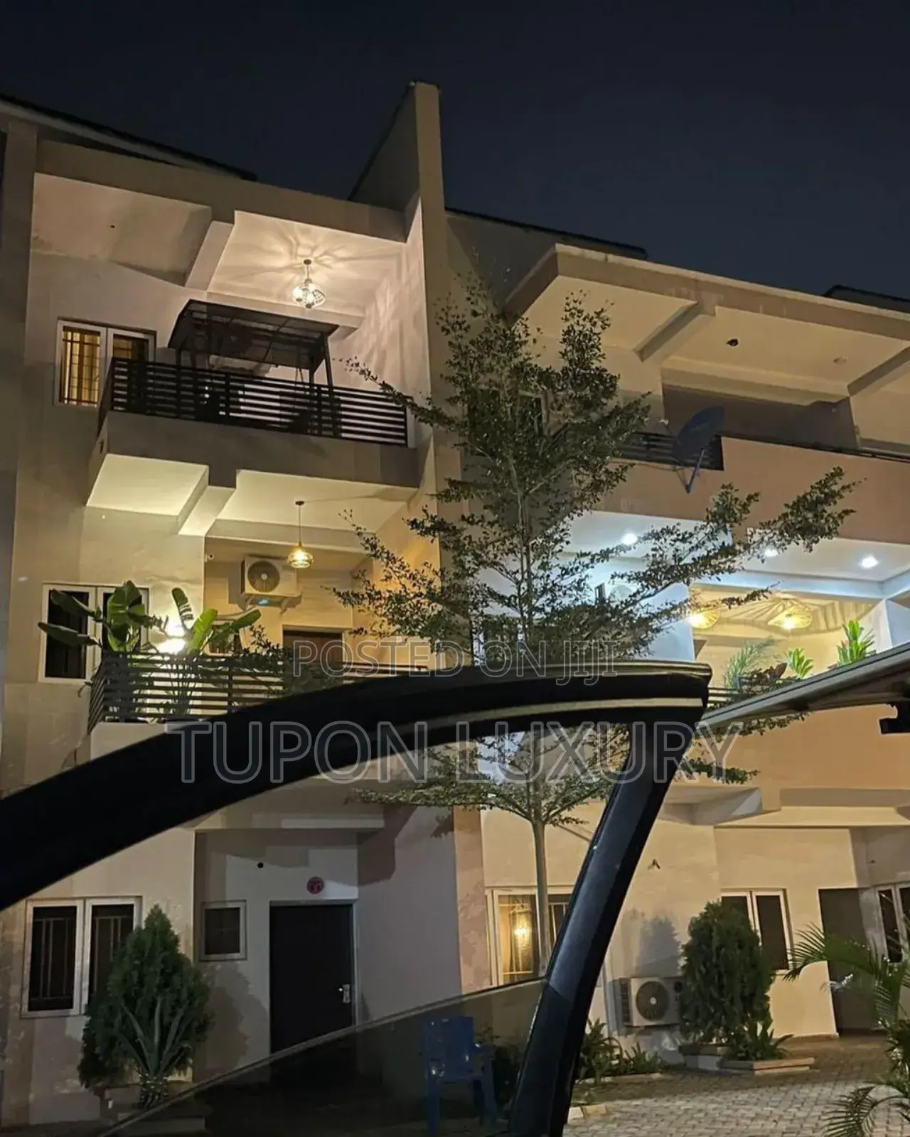 2/3 Bedroom Apartment