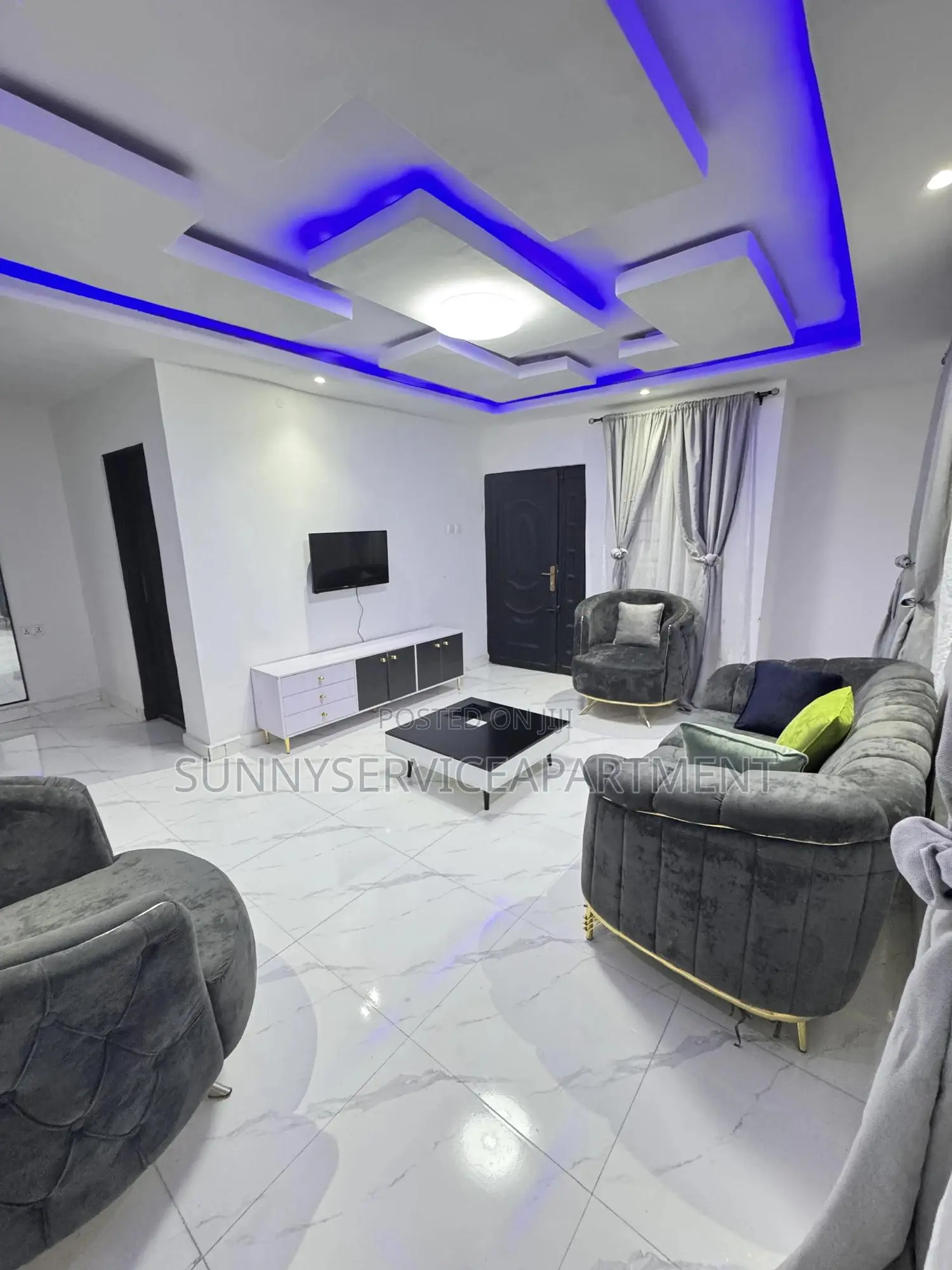 Sunny Service Apartment
