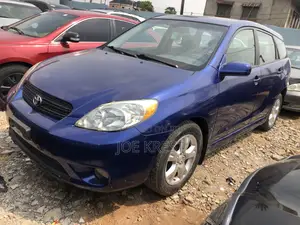 Photo - Toyota Matrix 2005 Blue
