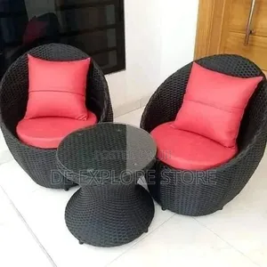 Rattan Me and You Chair