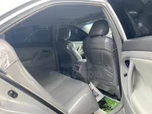 Toyota Camry 2009 Silver