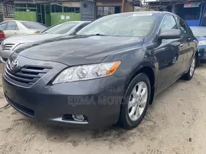 Toyota Camry 2007 Gray