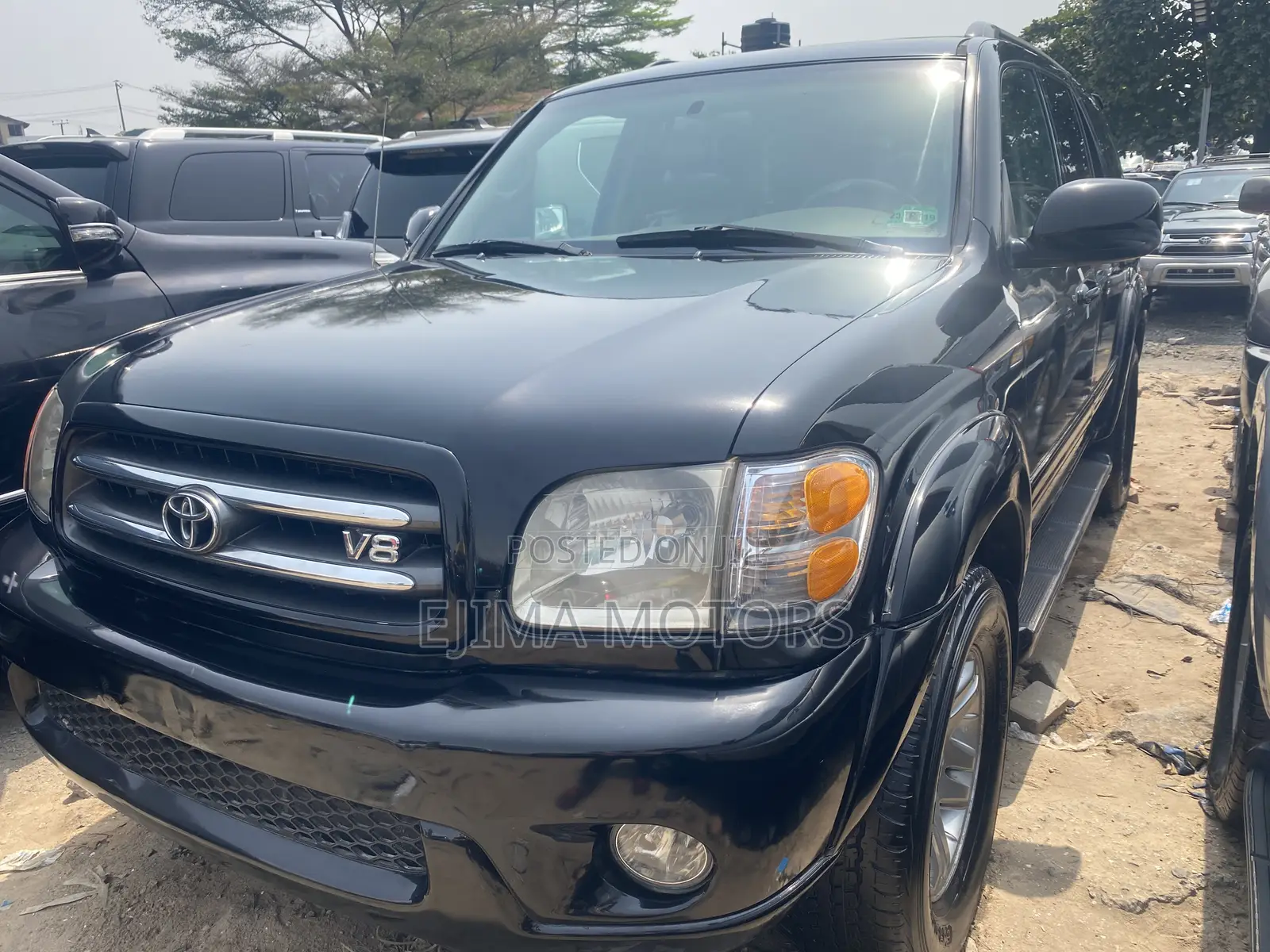 Toyota Sequoia 2004 Black