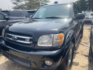 Toyota Sequoia 2004 Black