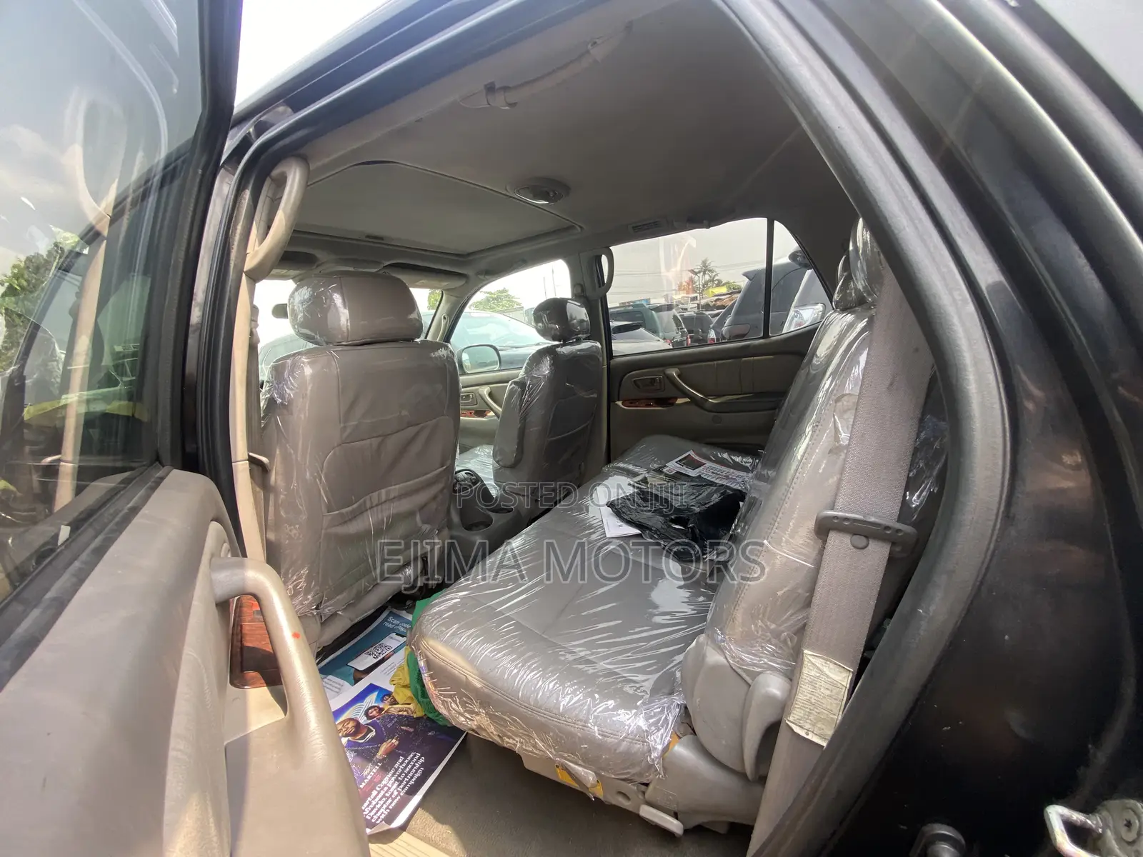 Toyota Sequoia 2004 Black