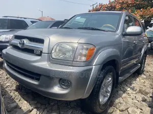 Toyota Sequoia 2006 Silver