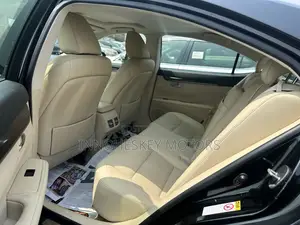 Lexus ES 350 FWD 2014 Black